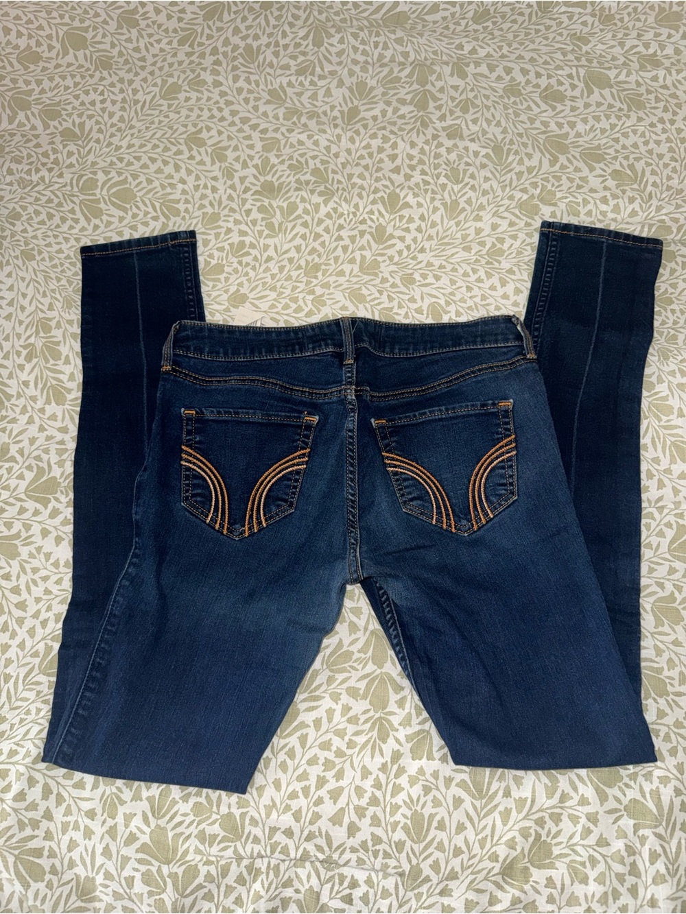 Hollister Dark Blue Skinny Jeans with Contrast Pocket Stitching